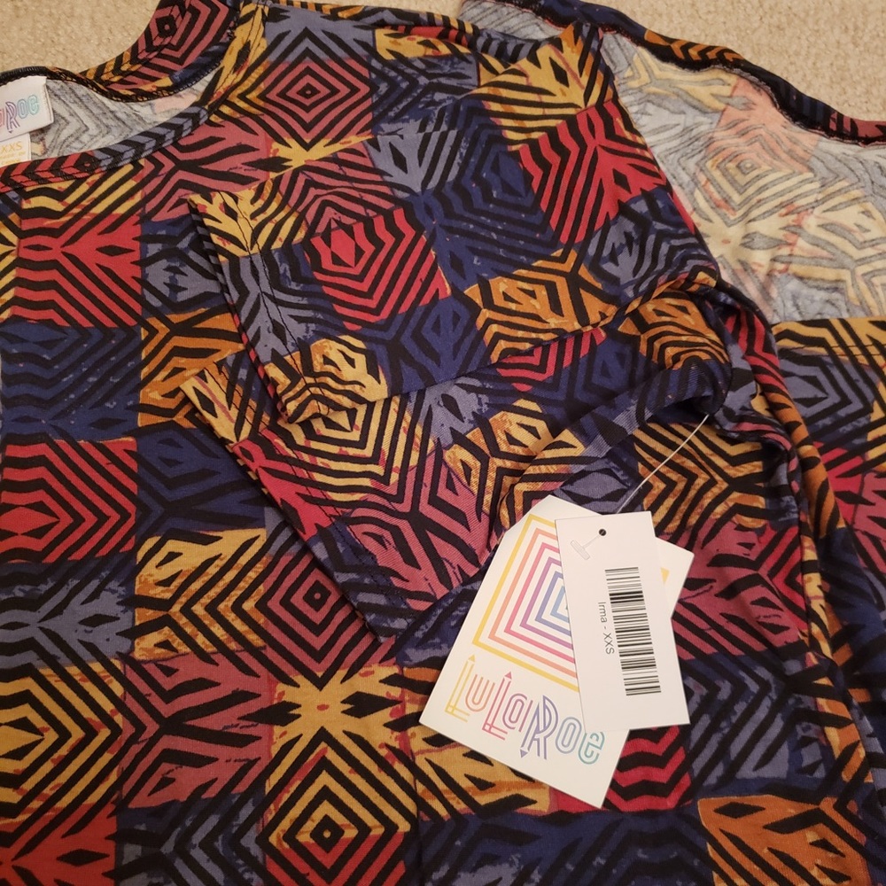 BNWT LuLaRoe Irma XXS